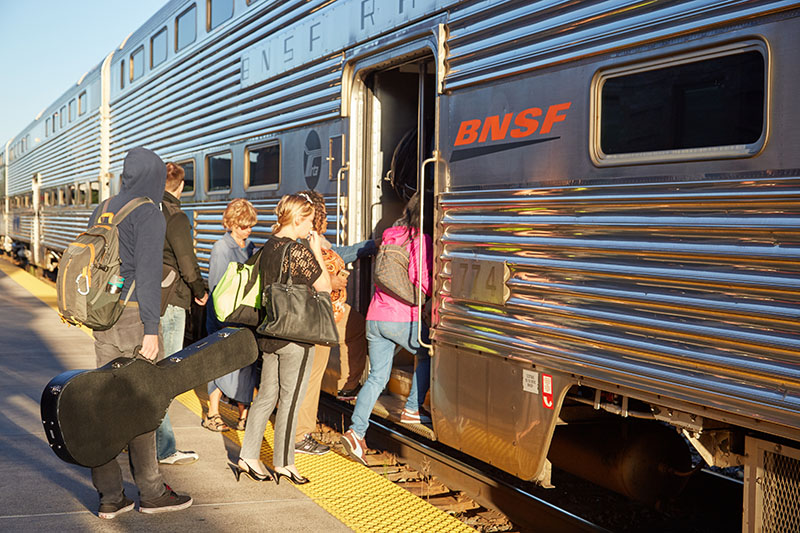 Metra Train at Naperville Train Station