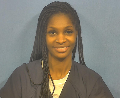 Shawanda Outlaw booking photo