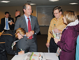 The public meeting was casual and interactive, with tables where Ryan Companies and city staff could receive input.